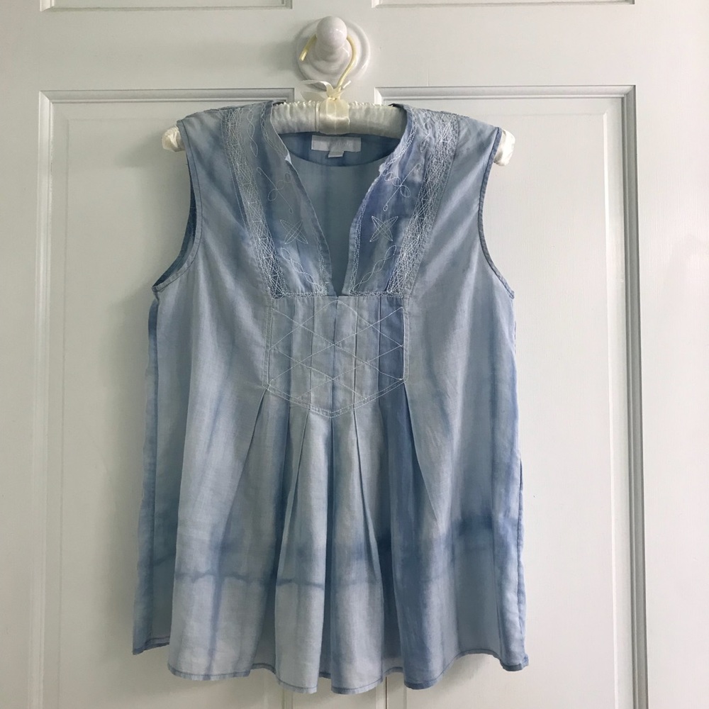 Top Light blue Tie Dye